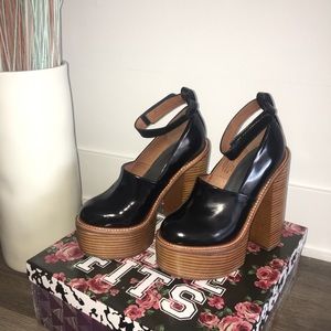 Jeffrey Campbell Scully-3 Platform Heels